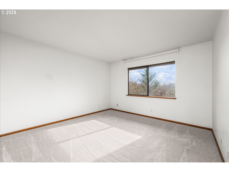 Bedroom, Primary