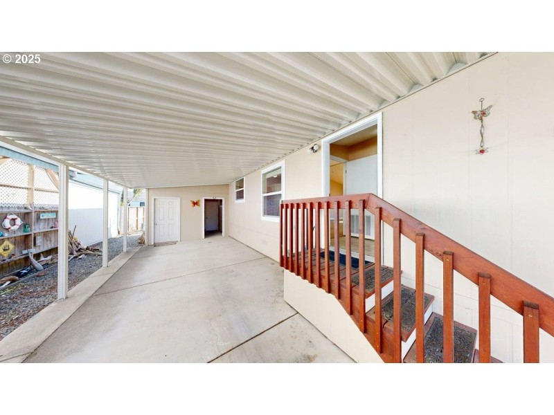 Entrance/Foyer