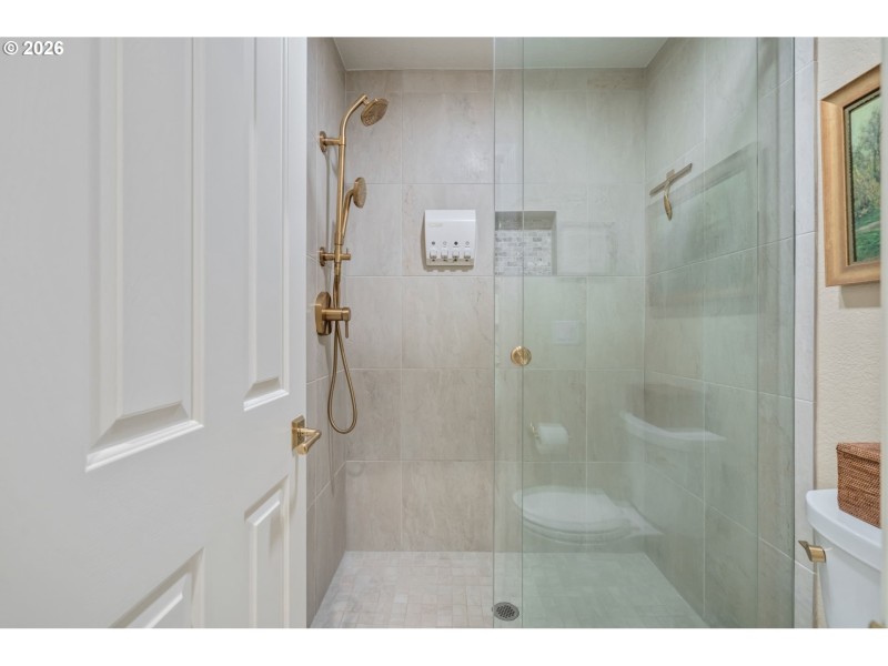 Bathroom, Attached