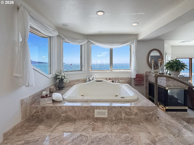 Owner's Suite Bathroom