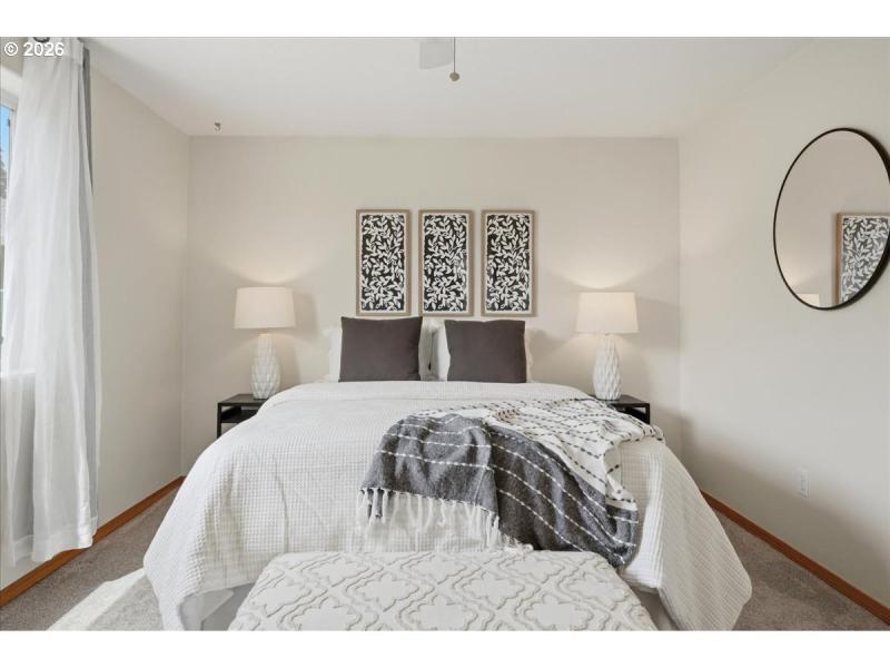 Bedroom, Primary