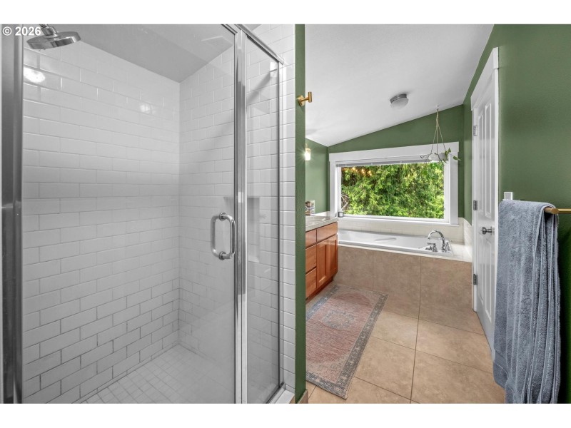Bathroom, Attached