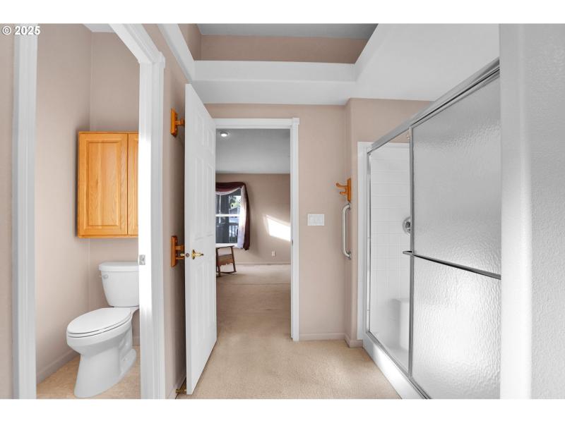 Owner's Suite Bathroom