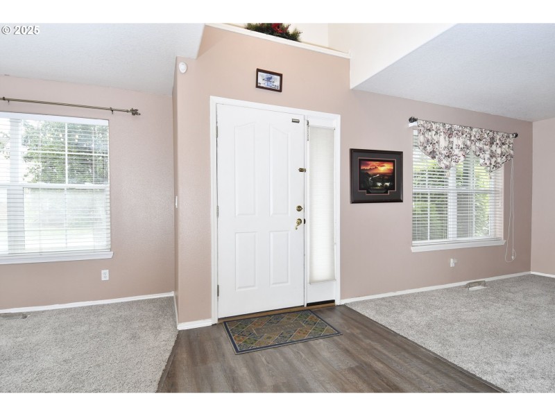 Entrance/Foyer