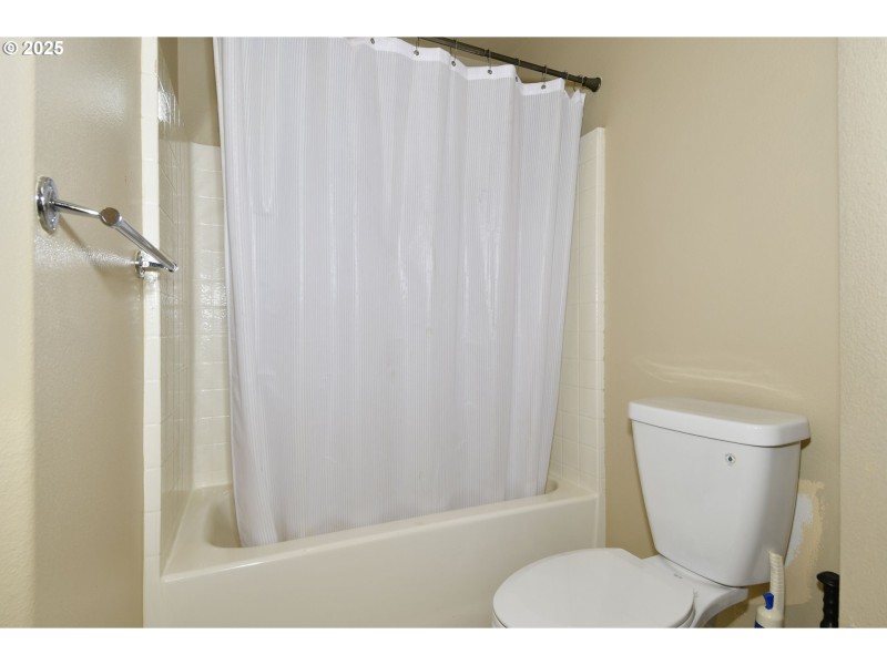 Bathroom, Attached