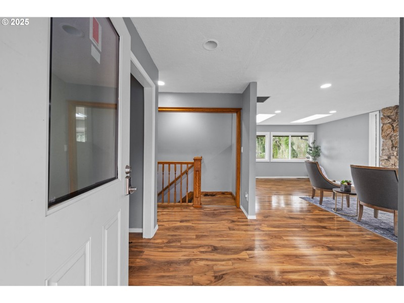 Entrance/Foyer
