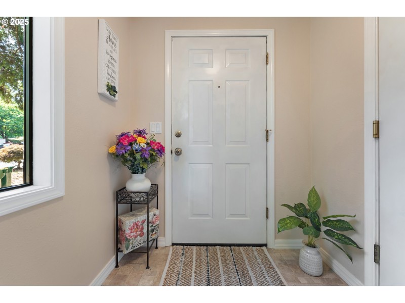 Entrance/Foyer