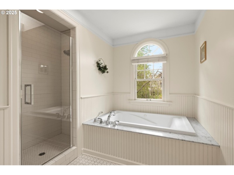 Bathroom, Attached
