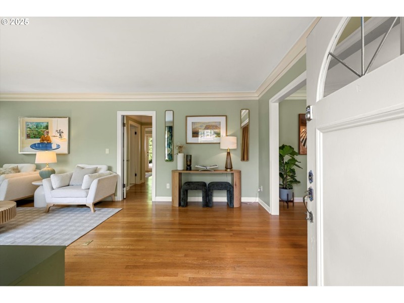 Entrance/Foyer
