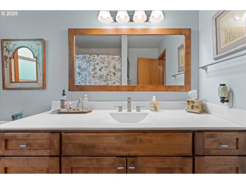 En Suite Bathroom