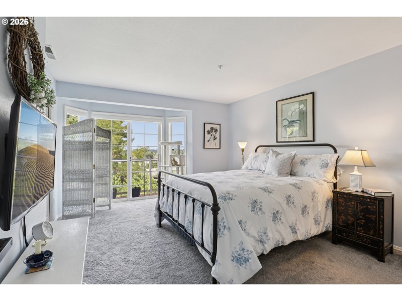 Owner's Suite Bedroom