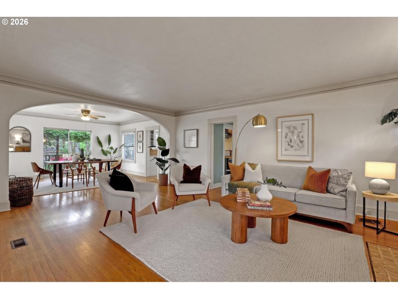 Living Room/Dining Room