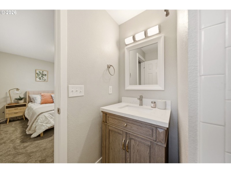 Bathroom, Attached