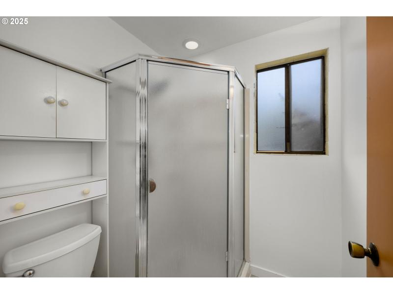 Owner's Suite Bathroom