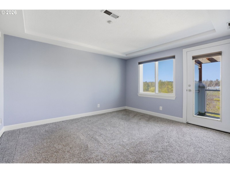 Bedroom, Primary