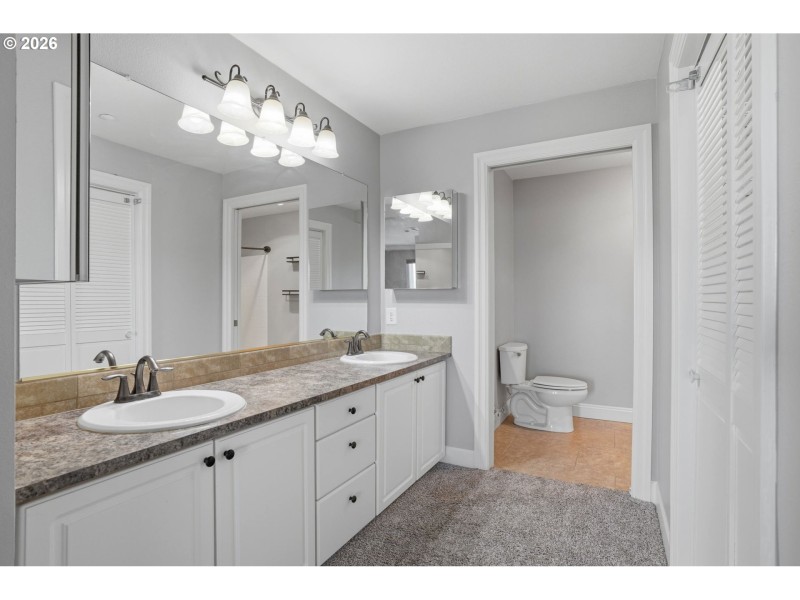 Bathroom, Attached
