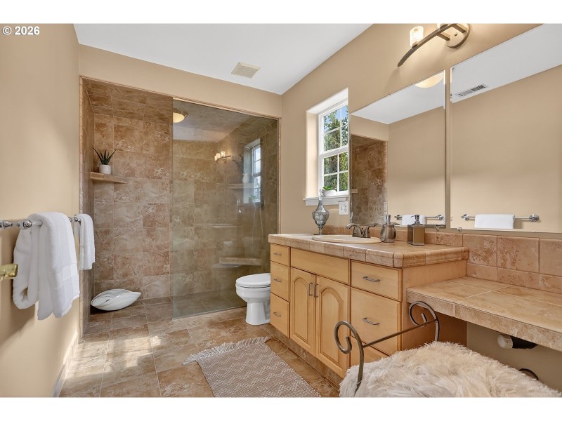 Bathroom, Attached