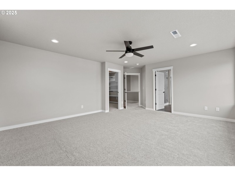 Bedroom, Owner's Suite