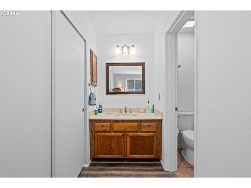 Owner's Suite Bathroom