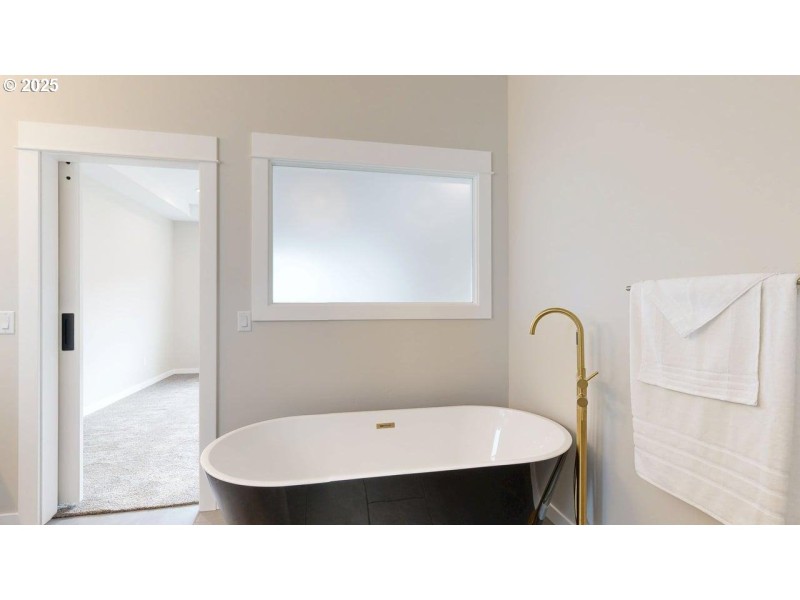 Bathroom, Attached