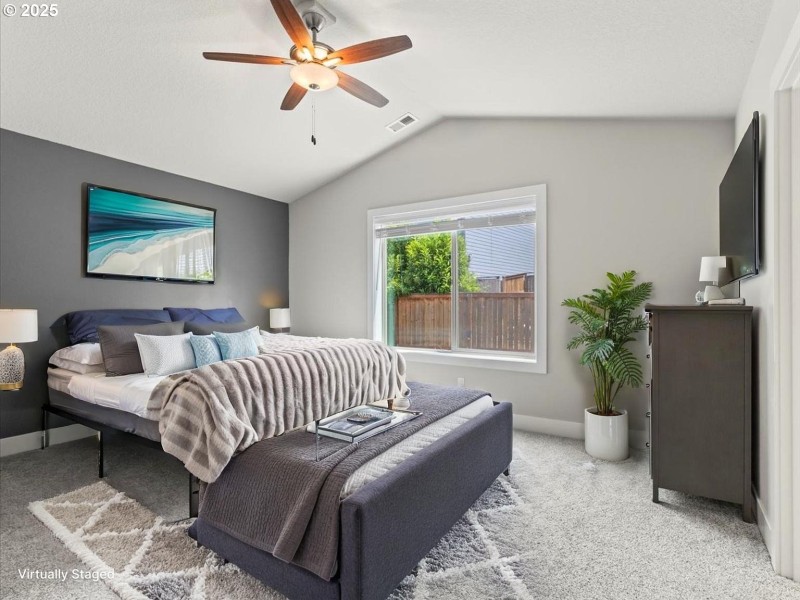 Bedroom, Primary