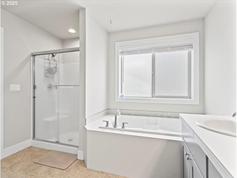 Bathroom, Attached