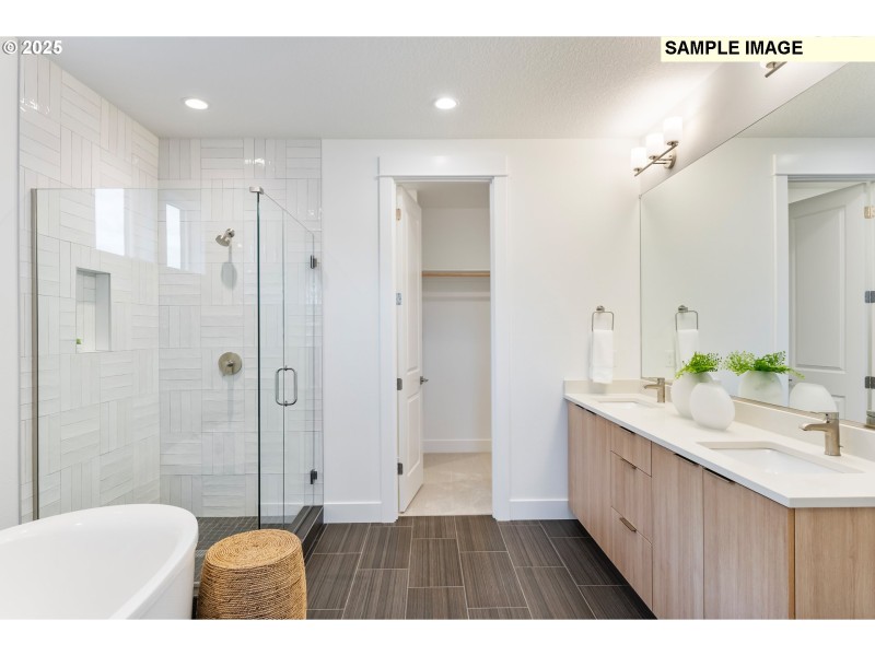 Owner's Suite Bathroom