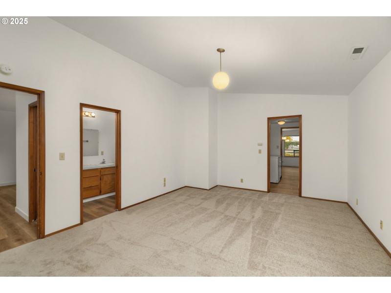 Owner's Suite Bedroom