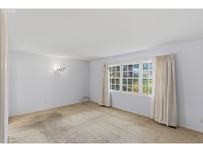 Owner's Suite Bedroom