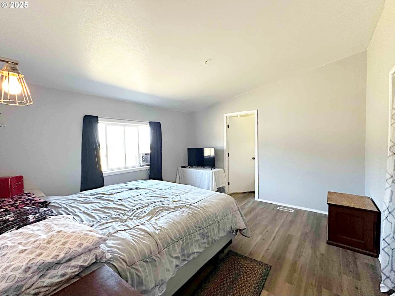 Bedroom, Owner's Suite