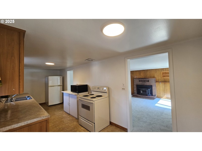 Kitchen/Living Room