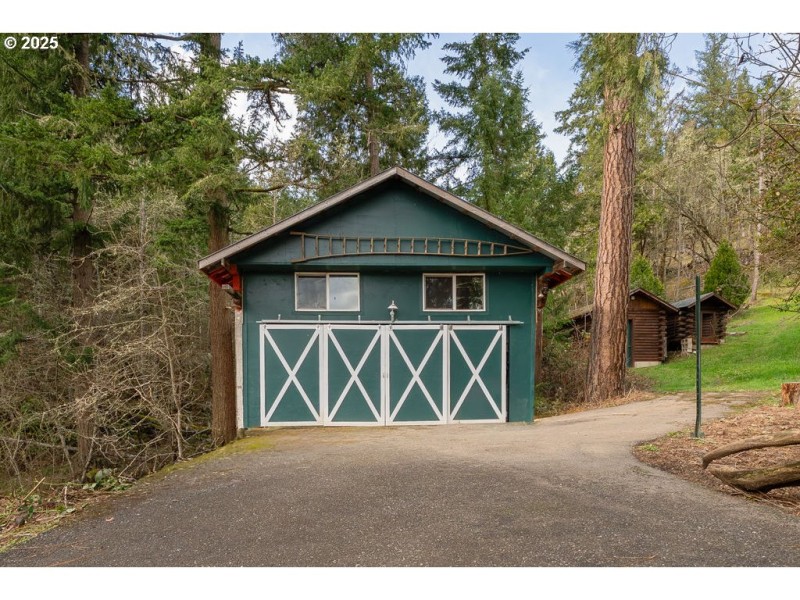 Shed