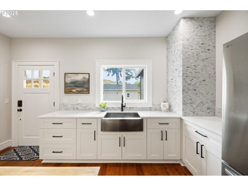 Butler's Pantry