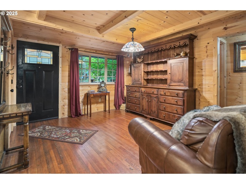 Entrance/Foyer