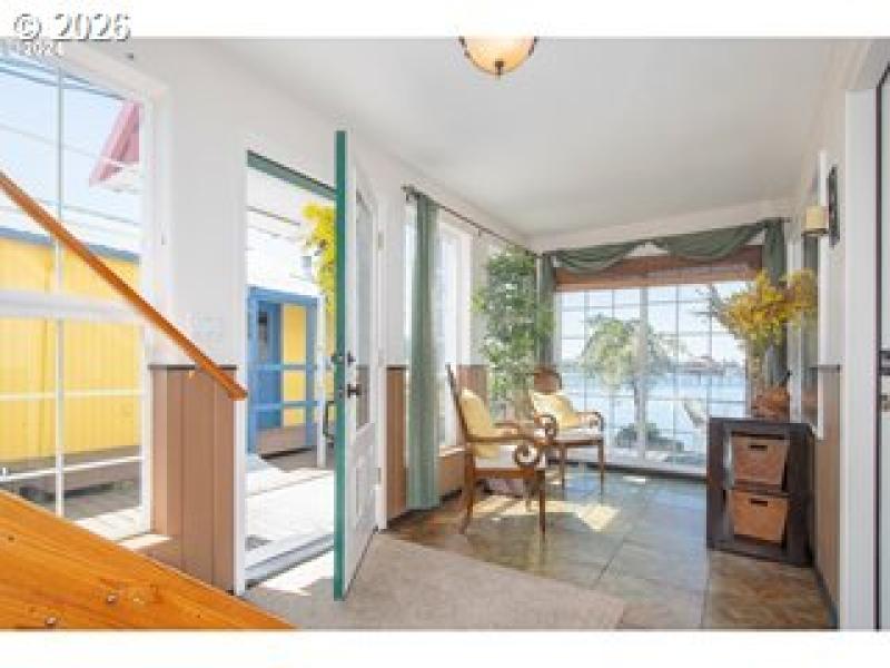 Entrance/Foyer