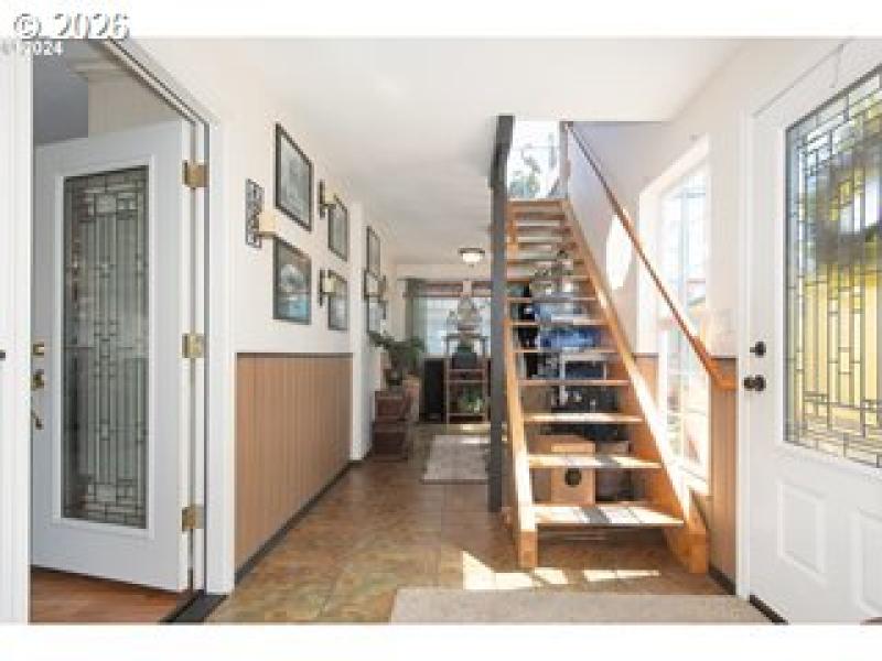 Entrance/Foyer