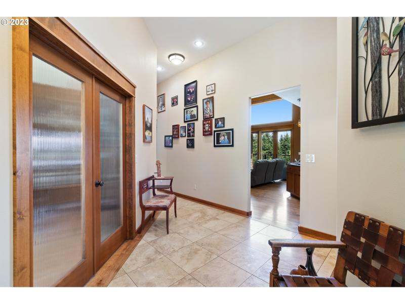 Entrance/Foyer