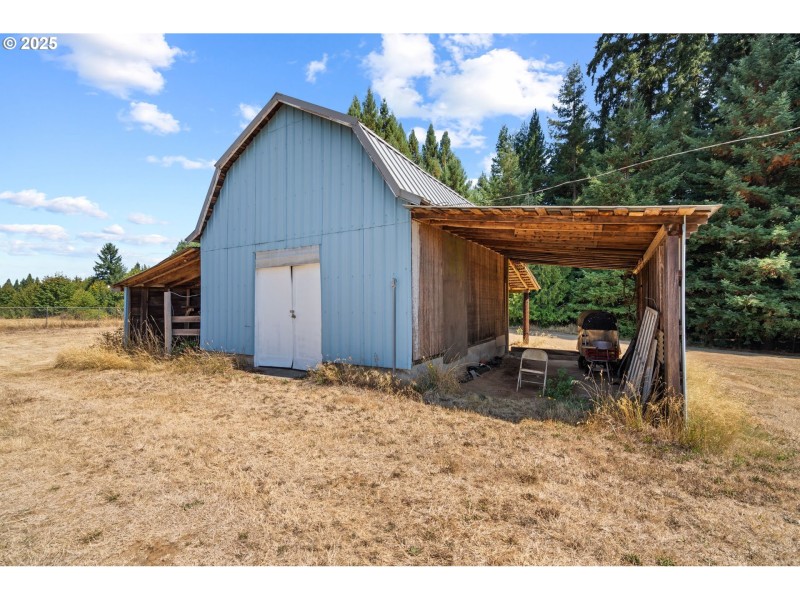 Barn