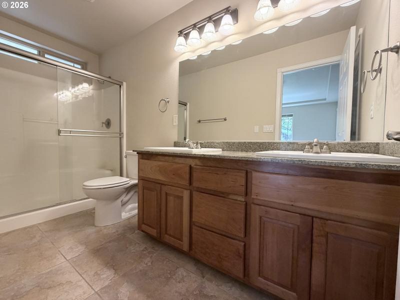 Owner's Suite Bathroom