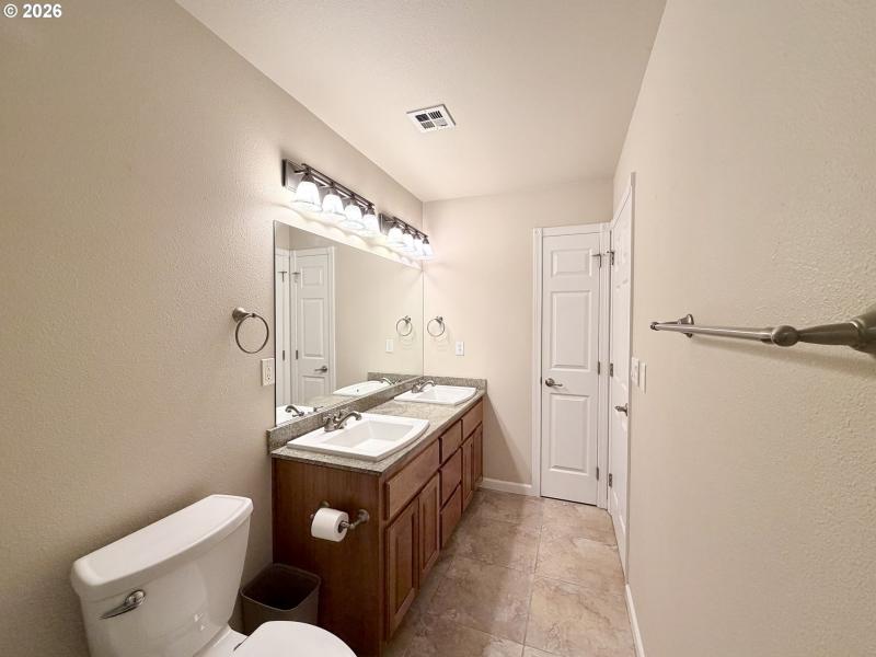 Owner's Suite Bathroom