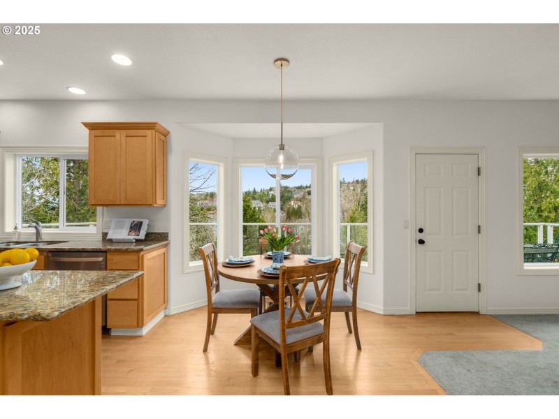 Kitchen/Nook
