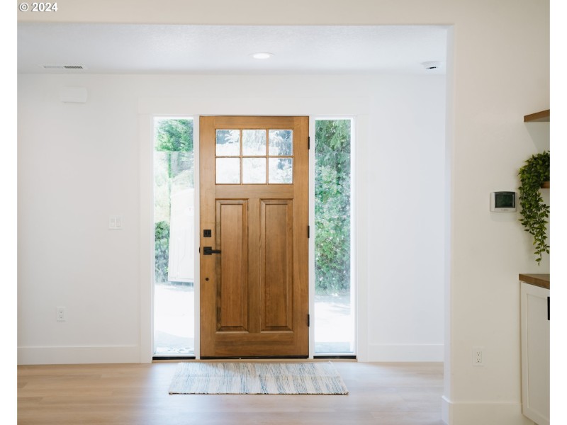 Entrance/Foyer