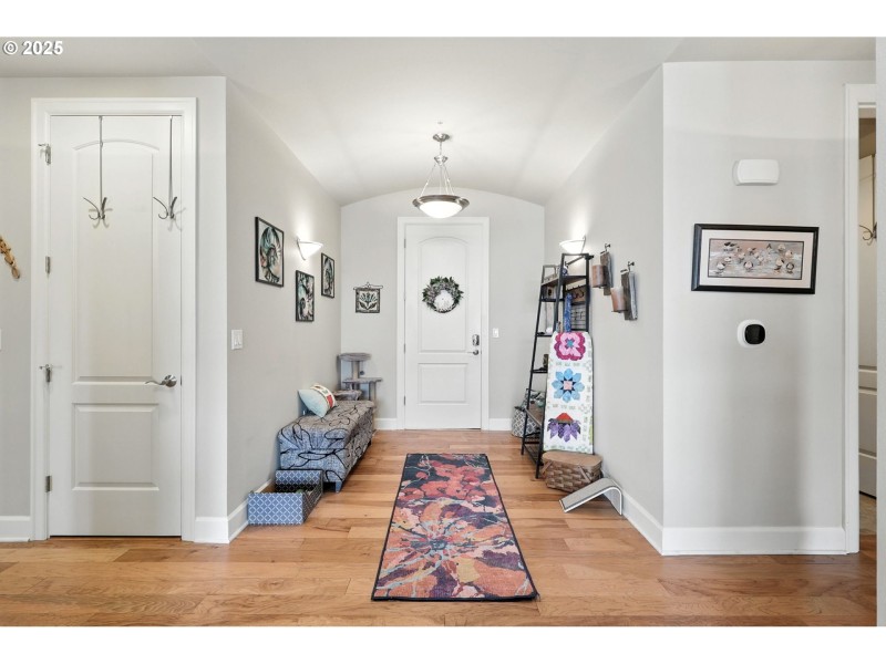 Entrance/Foyer