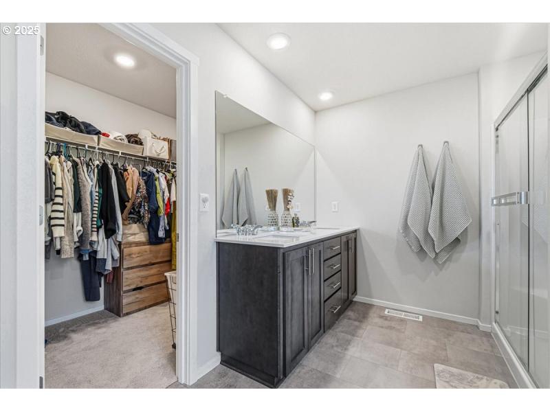 Owner's Suite Bathroom