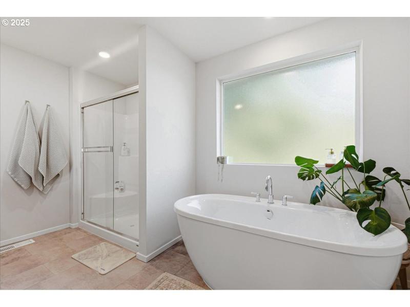 Owner's Suite Bathroom