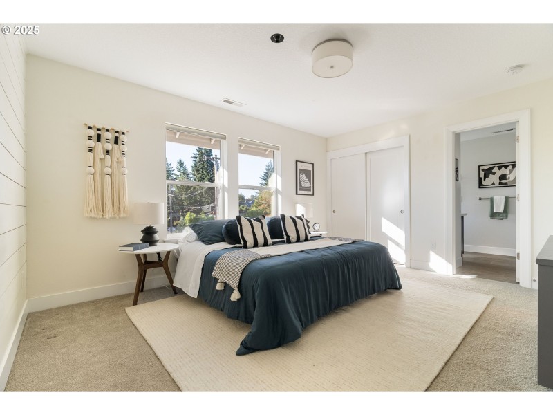 Bedroom, Owner's Suite