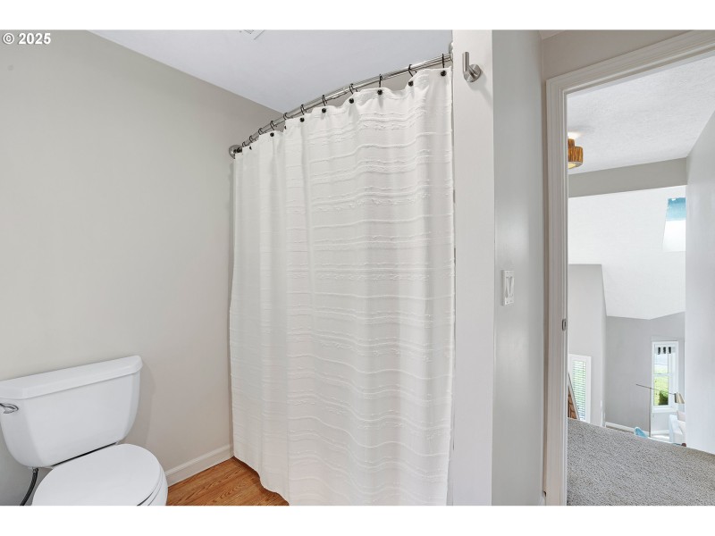 Bathroom, Continental