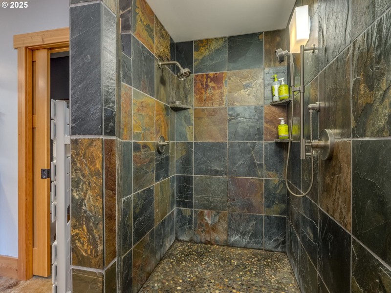 Owner's Suite Bathroom