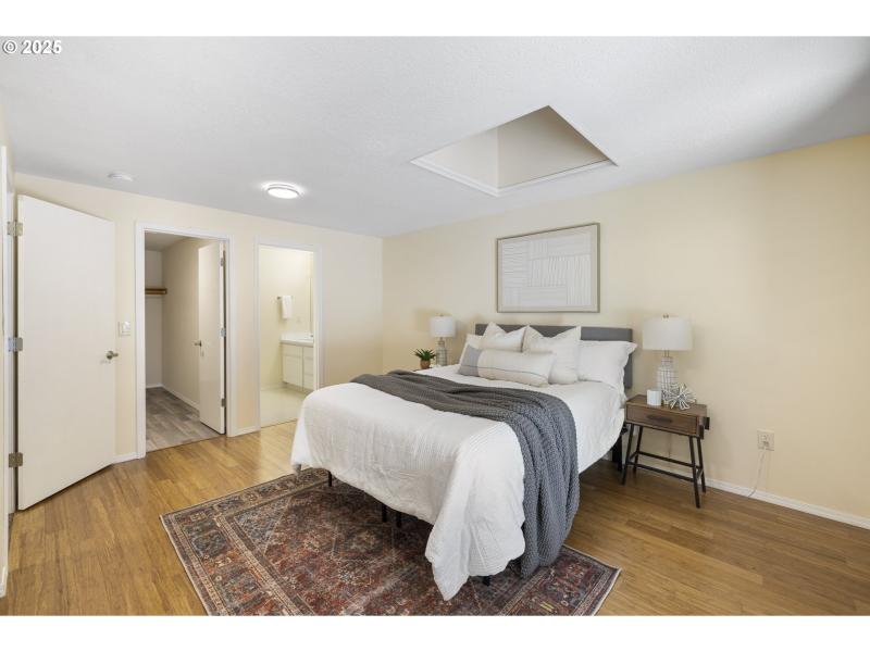 Bedroom, Owner's Suite