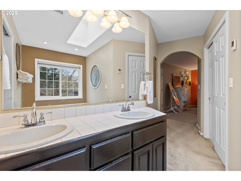 Owner's Suite Bathroom